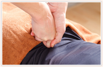 当院の坐骨神経痛、腰痛の施術方法